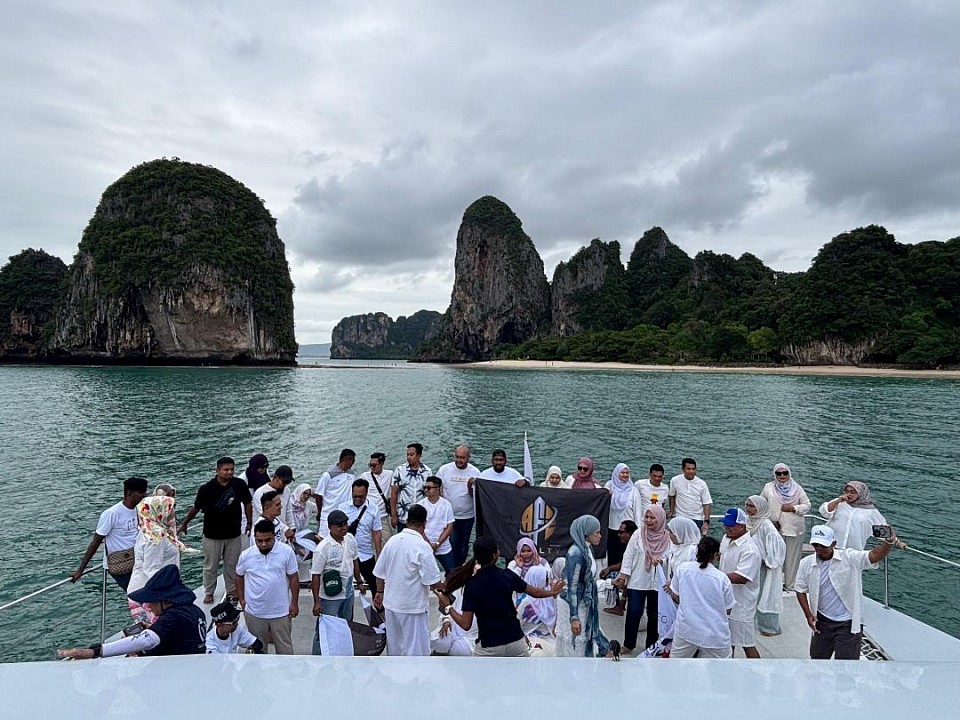 Sewa vanvip krabi Phuket Hatyai